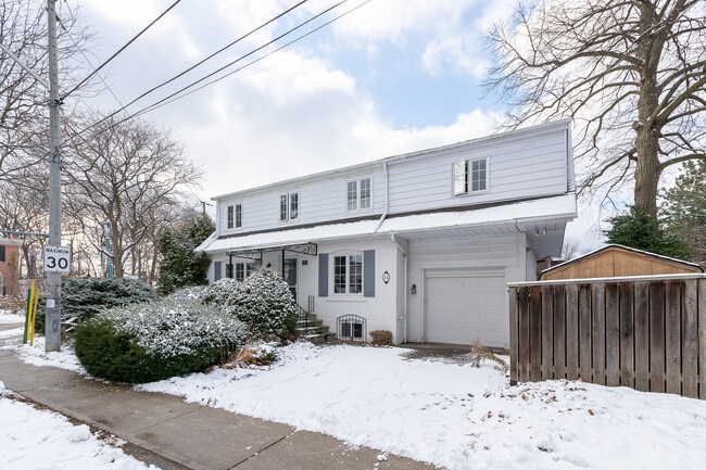 Building Photo - 24 Douglas Crescent