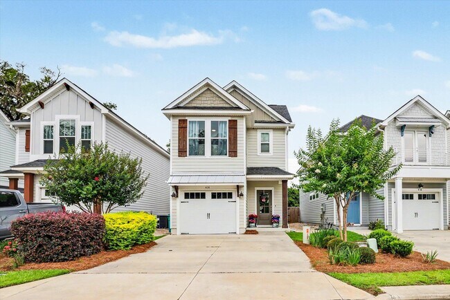 Photo - 414 Grand Oaks Rd