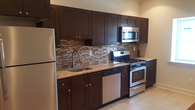 Photo - 5037 Florence Ave Unidad 1