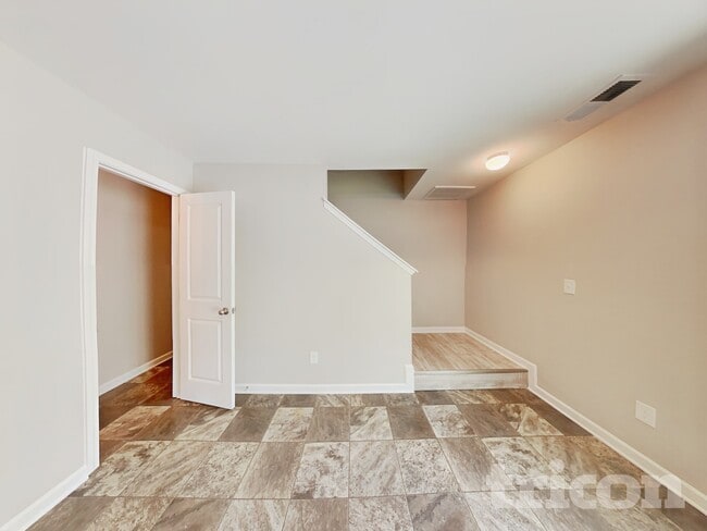 Photo - 4439 Oak Pointe Dr