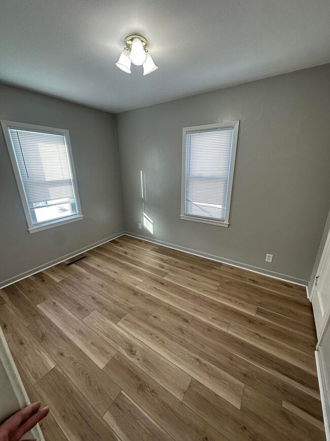 Photo - 3 Bedroom Updated house!  Two Stall Garage