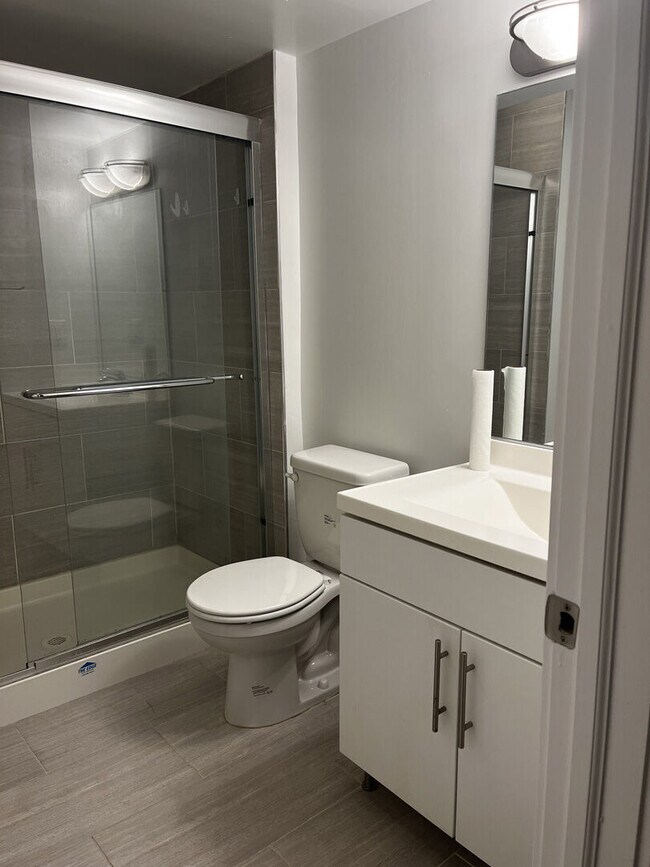 Photo - Knightsbridge Apartments