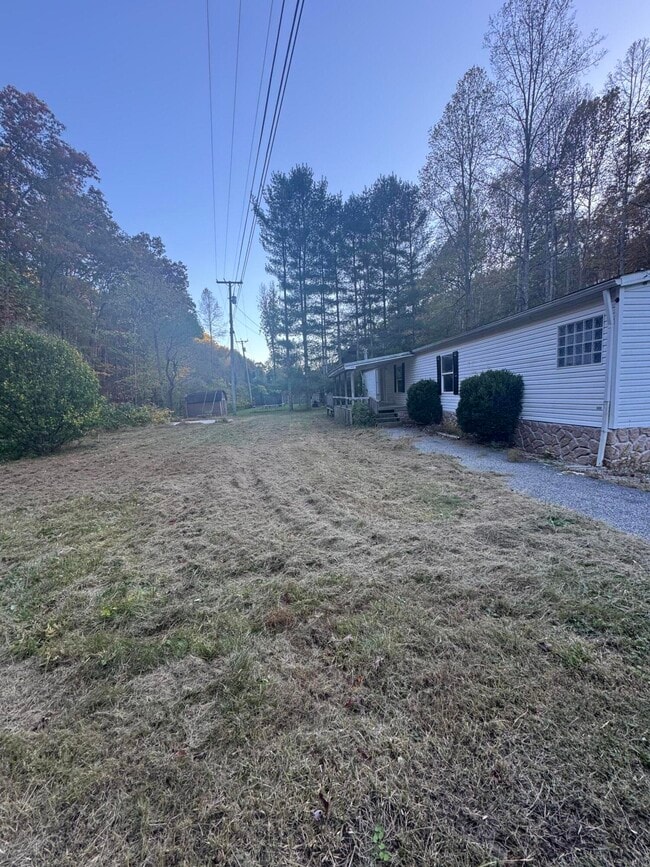 Photo - 1020 Little Perry Rd