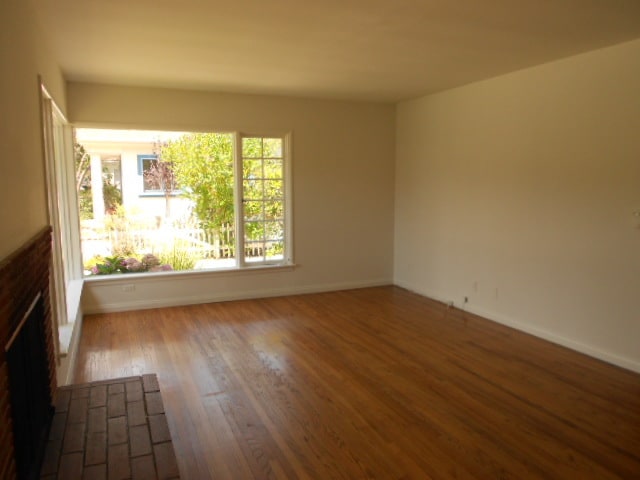 Photo - 10842 Oregon Ave