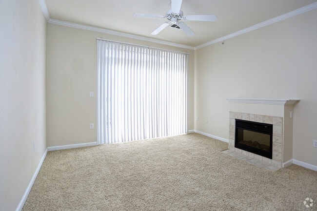 1HAB, 1BA - 763 ft²
