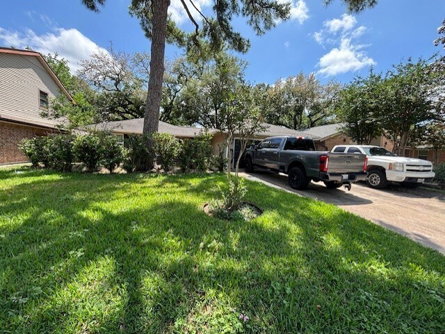 Photo - 10313 Shadow Oaks Dr