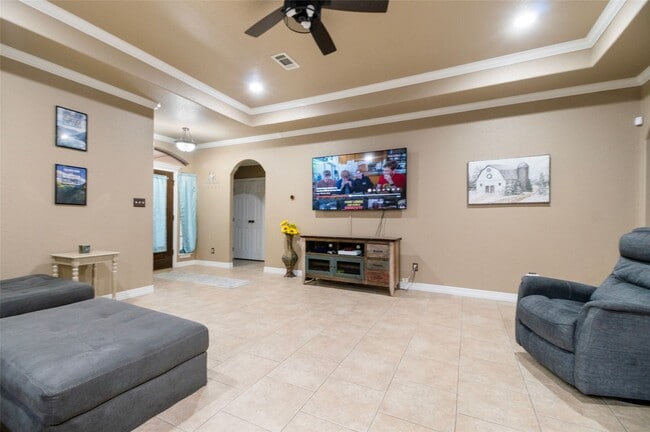 Photo - 103 Silver Bay Ln