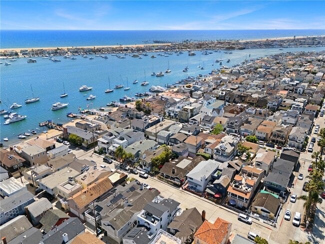 Building Photo - 6111 Seashore Dr Rental