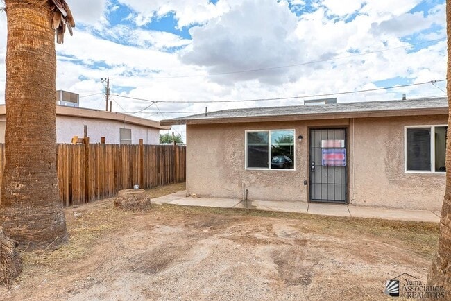 Building Photo - 605 S El Prado Rd Rental