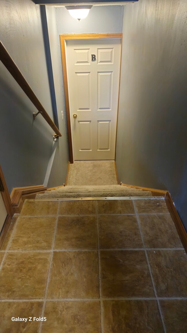 Building Photo - 18110 Vance Cir NW Unit B