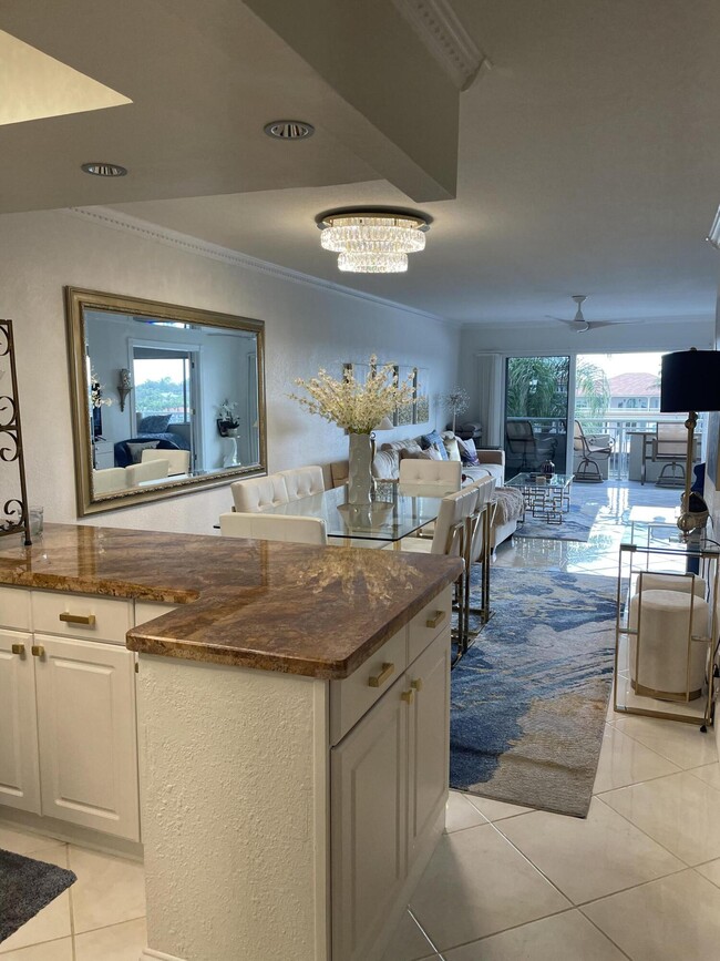 Photo - 1198 Hillsboro Mile Unit 302