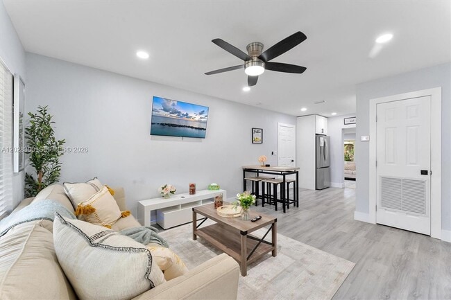 Photo - 1218 NW 2nd Ave