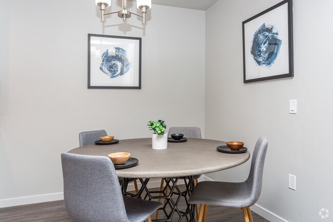 2BR, 2BA - Maplel