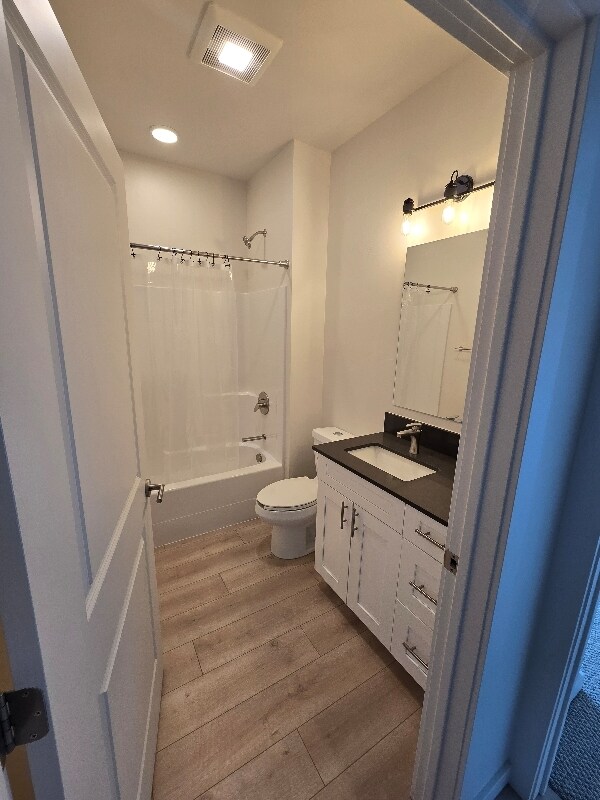 Photo - 2221 Willow Dr Unidad 114