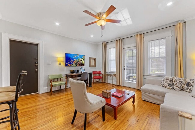 Photo - 2101 Kirkwood Ave Unidad FL1-ID1331022P