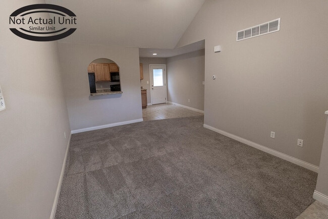 Photo - 7392 Arratt Ct