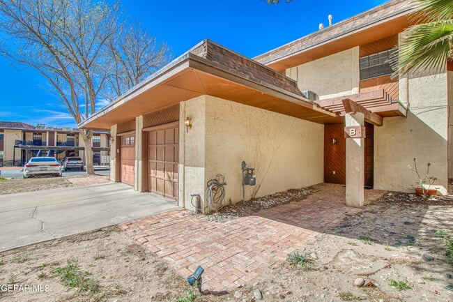 Photo - 421 Irondale Dr