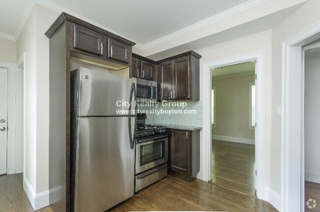 Building Photo - 2967 Washington St Unit 1 Rental