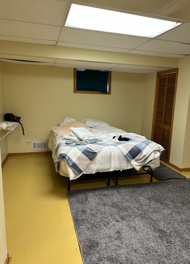 Building Photo - Basement