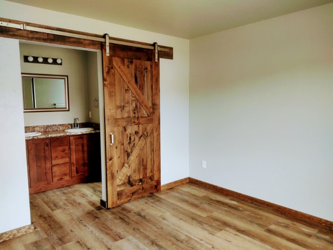 Photo - 1383 Destiny Ln