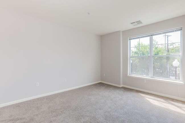 Photo - The Brownstones At Englewood South Unit 504