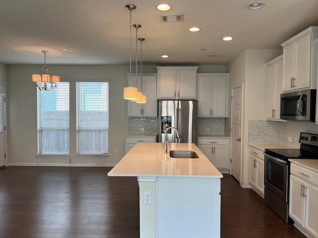 Photo - 3240 E Whitestone Blvd