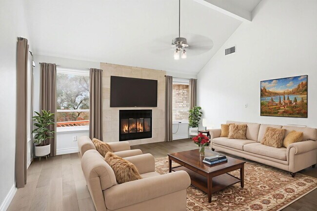 Photo - 9003 Scottish Pastures Dr