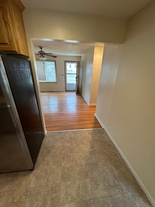 Photo - 4911 Sunset Dr