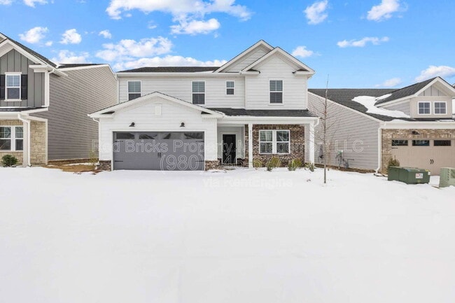 Building Photo - 2137 Riverbend Ave