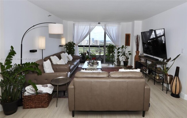 Photo - 3530 Mystic Pointe Dr Condo Unit 3008