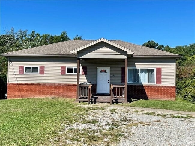 Building Photo - 1349 Connellsville St Rental