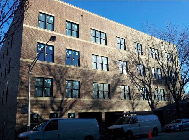 Building Photo - 1537 N Orleans St