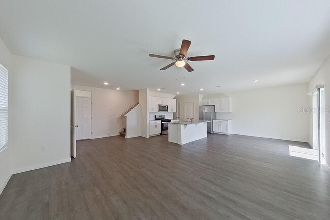 Photo - 32208 Edson Ave