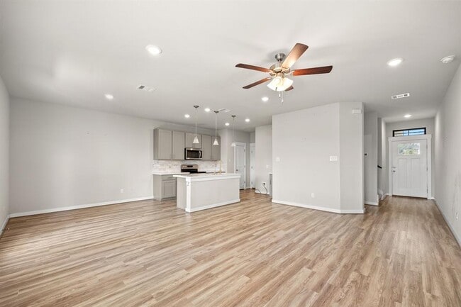 441 Fieldwood Dr