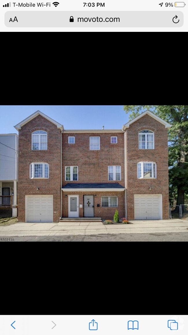 Building Photo - 245 Leslie St Unit 245 Rental
