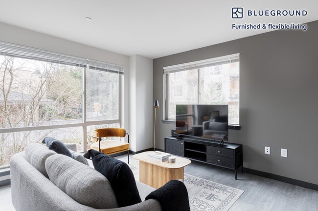 Photo - 15566 NE 22nd Pl Unidad FL3-ID552