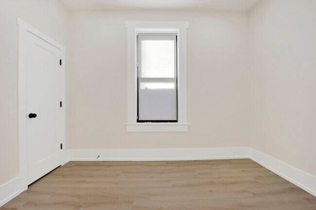 Photo - 944 N Damen Ave Unit 1R