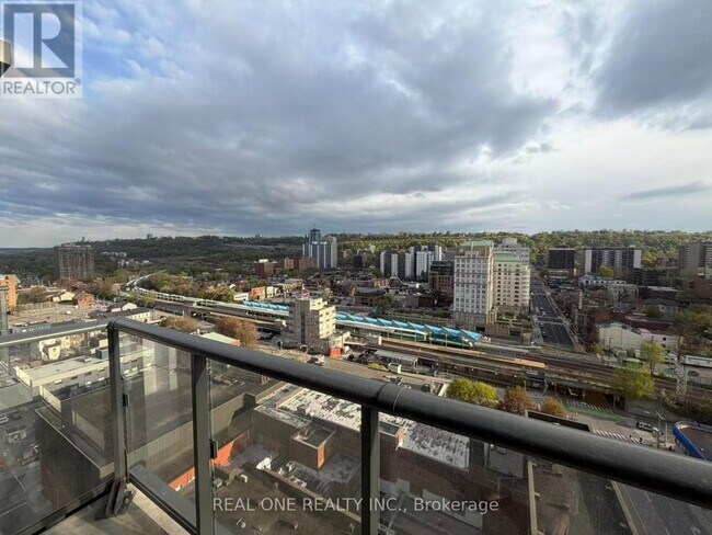 Photo - 75 James St S Unit 1607