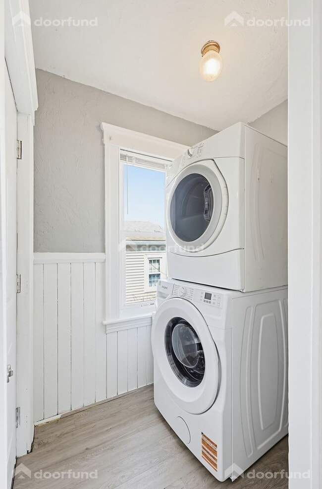 Photo - 121 Delmont Ave