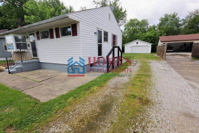 Photo - Two Bedroom House | Detached Garage