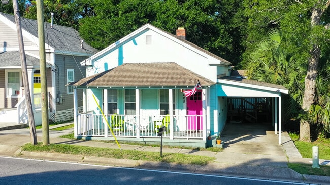 608 N 9th Ave Unit 2