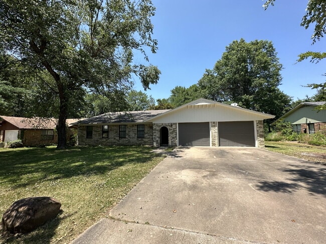 Building Photo - 2147 Loren Cir Rental