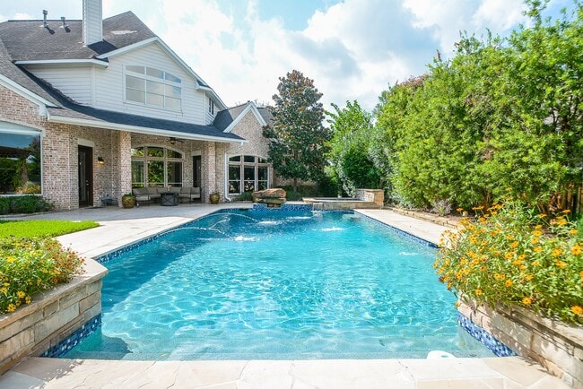 Photo - 15302 Bandera Falls Bend