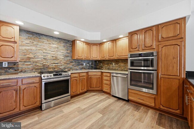 Photo - 36 Southampton Parish Rd