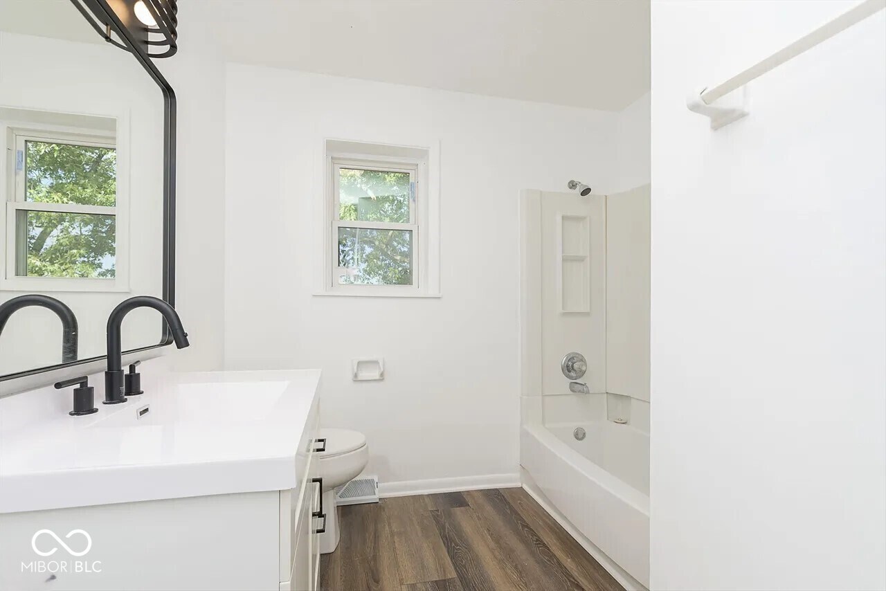 77397739 Southfield Dr Condo Condo for Rent in Southport, IN