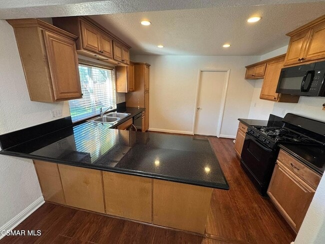 Photo - 2263 Workman Ave