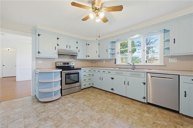 Photo - 111 Beach Rd