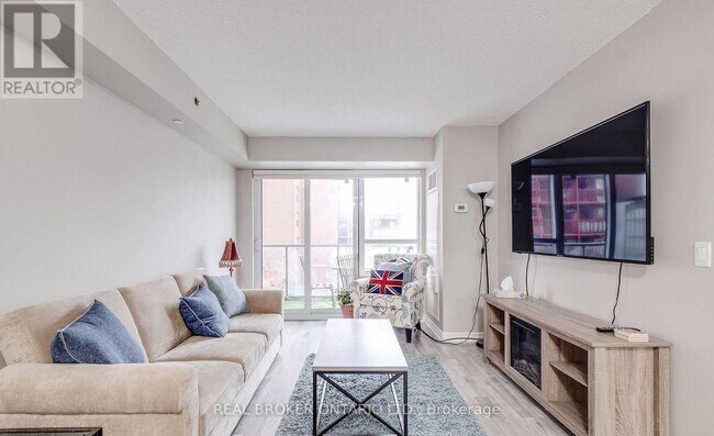 Photo - 35 Saranac Blvd Unit 225