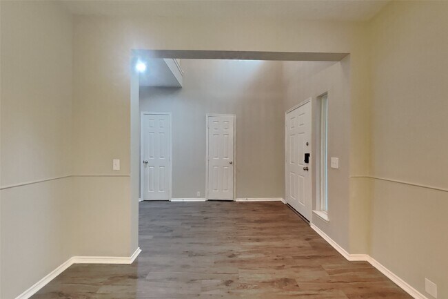 19515 Colony Trail Ln