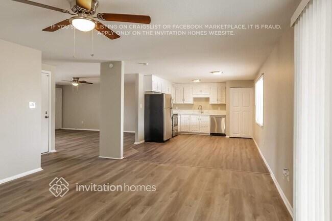 Photo - 14235 N 39th Way